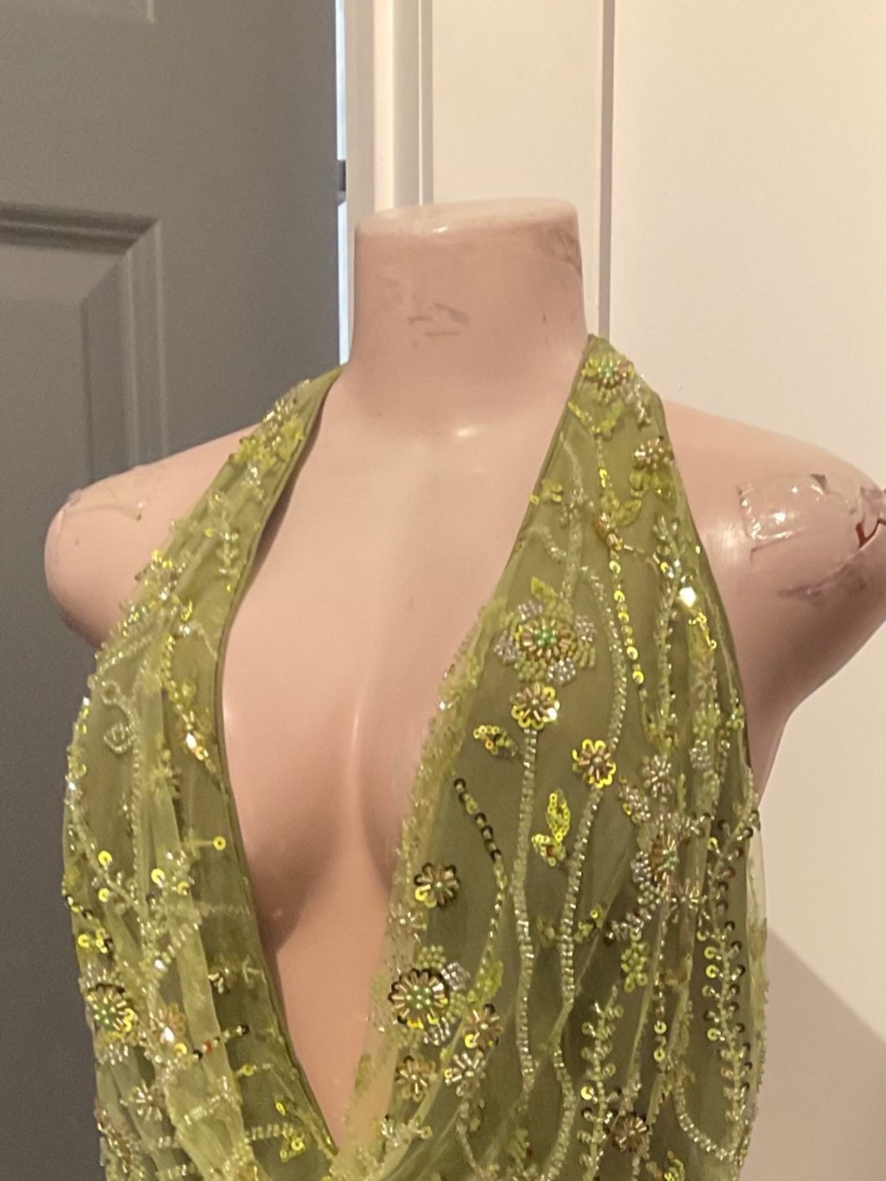 GREEN EMBROIDERED GATSBY STYLE GOWN